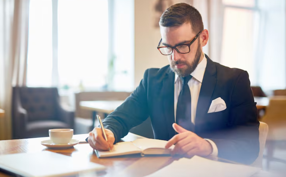 Lawyer / Notary