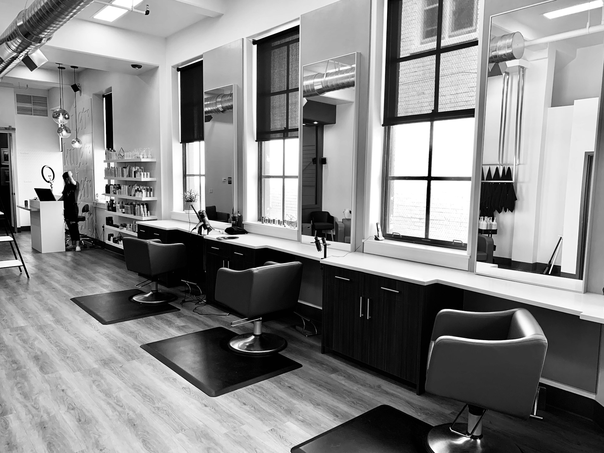 Hair & Nail Salon